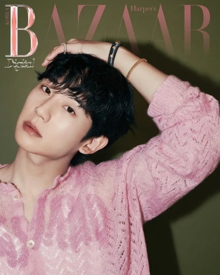 [화보] 정해인, 과감한 팔뚝 노출…부드러운 남성美 발산