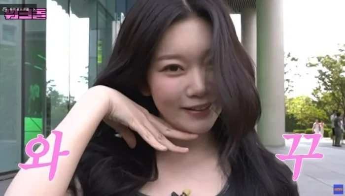 '미스틱' 빌리 츠키, '경쟁사' SM 취업했다…알바생 변신