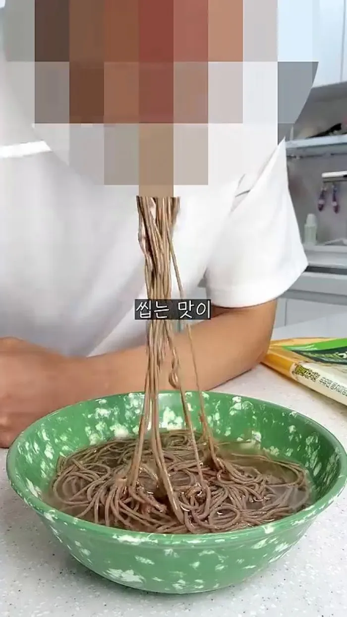 [리뷰] 메밀면→옥수수…여름 입맛 저격한 '맛도리' 먹거리 3가지