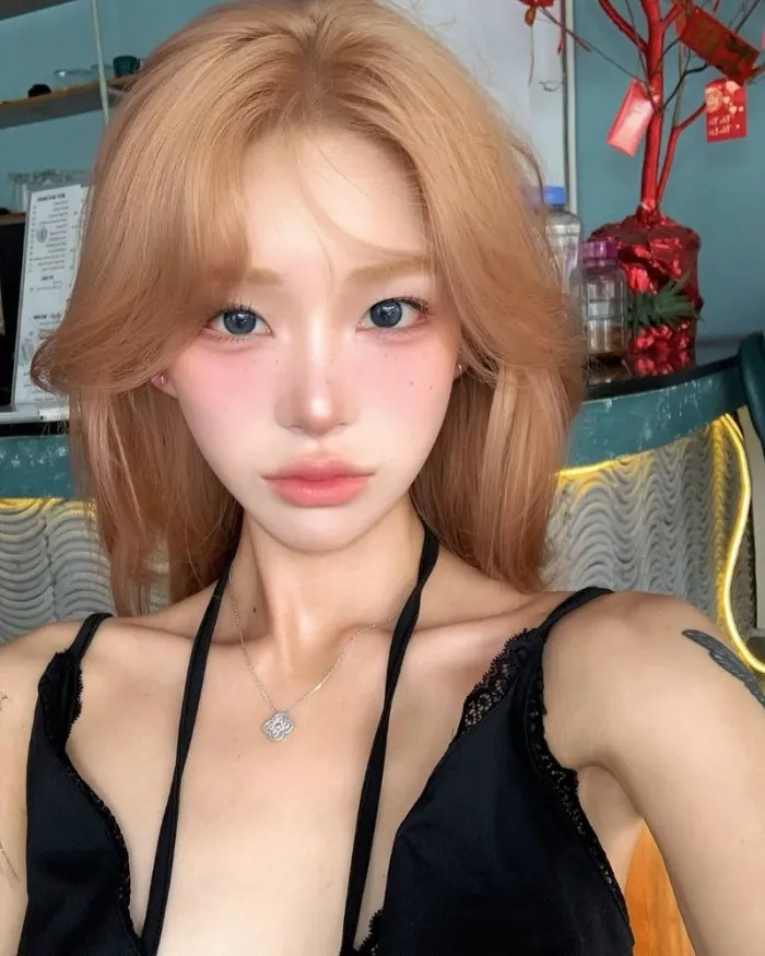 최준희, 성형수술, 광대수술, 눈뒷트임, 유튜브