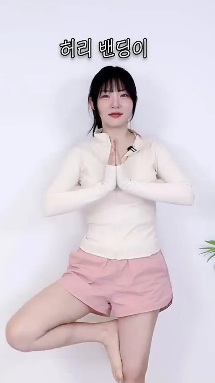 웨이브썸 UPF50+ 스토미 래시가드 슬림핏 하이넥 집업, 비바럽 여름 밴딩 반바지 쇼츠 비키니 커버업, 워터프루프 스윔웨어 브라렛, MJ21 커플 아쿠아슈즈 워터슈즈 물놀이 신발