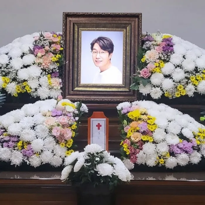 Song Young-kyu, Fallecimiento, Difunto, Recuerdo, Duelo, Ryu Seung-soo, Jeong Tae-woo, Lee Jae-yong, Lee Jong-hyuk