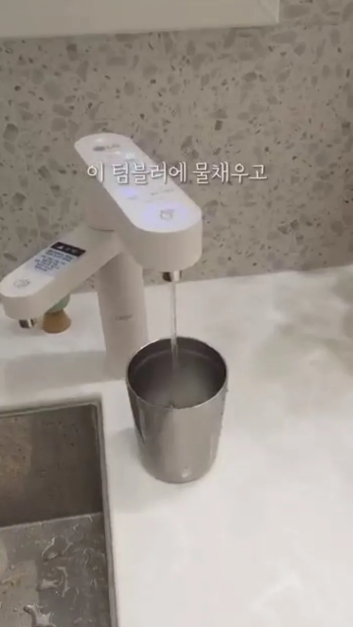 YINUO Portable Mini Clip Fan, LITO Phone Magnetic Folding Stand, ABLER Camping Picnic Transparent Ice Cup