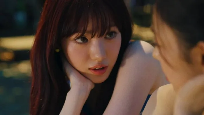 키키, 댄싱 얼론, 뮤직비디오