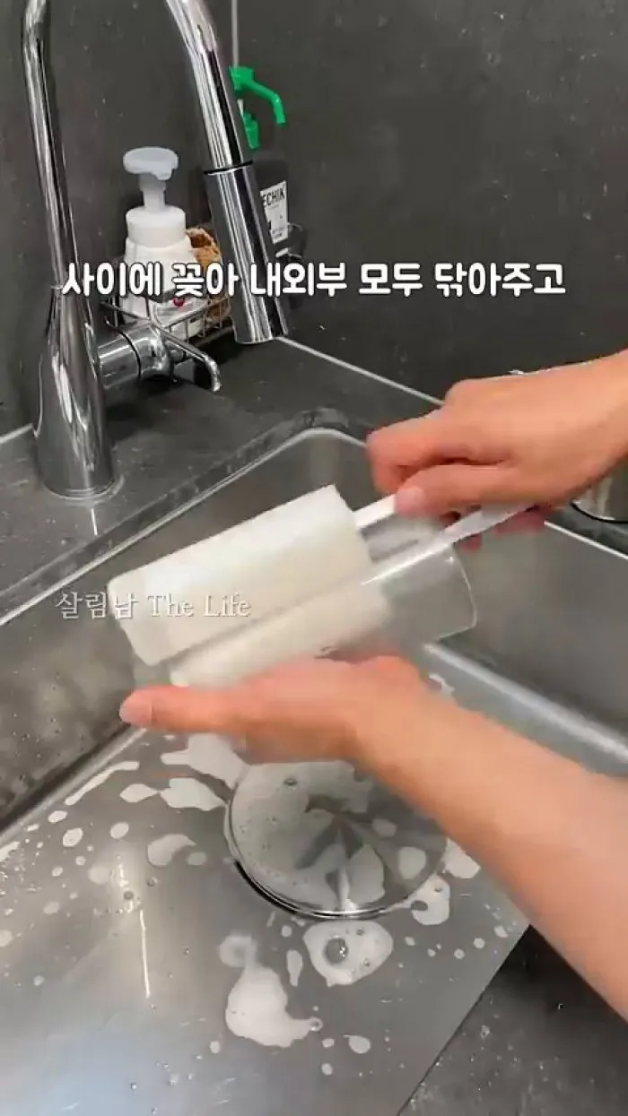 Ventilador de pinza portátil YINUO, Cepillo de esponja doble OHE, Funda de teléfono personalizable de tinta electrónica NFC DIY