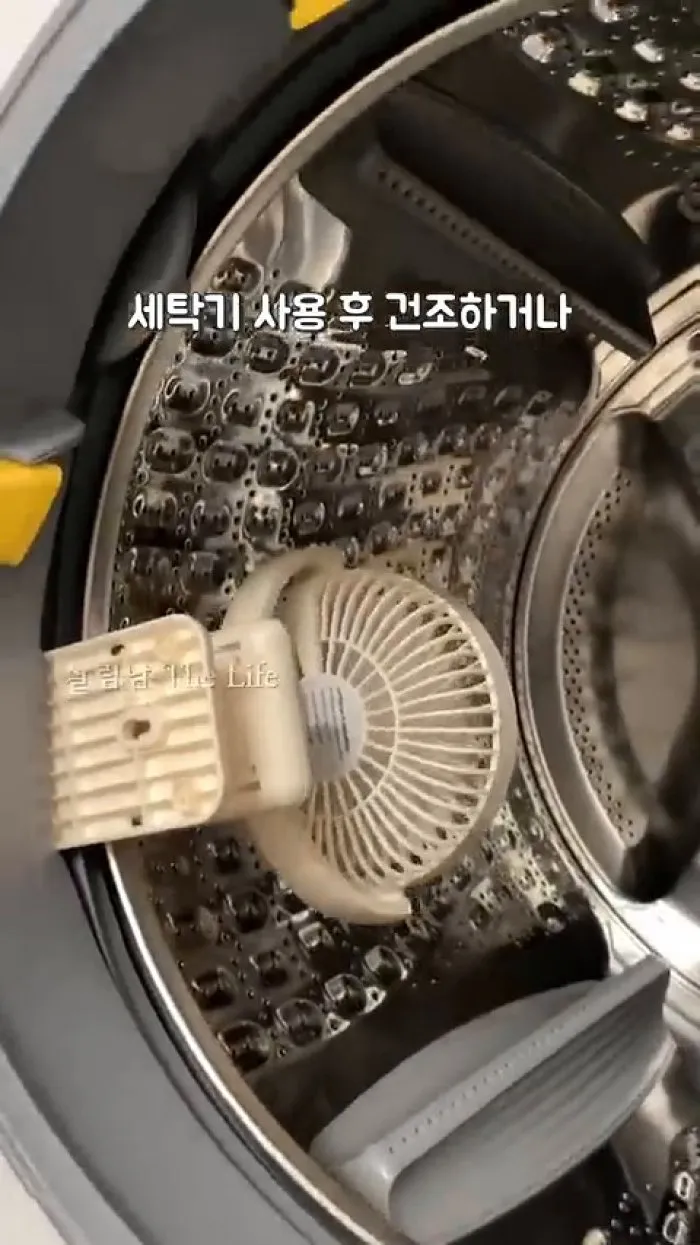 Ventilador de pinza portátil YINUO, Cepillo de esponja doble OHE, Funda de teléfono personalizable de tinta electrónica NFC DIY