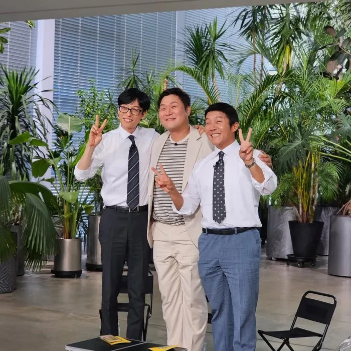 Yoon Kyung-ho, You Quiz, Zombie Daughter, Instagram, Gracias, Saludo