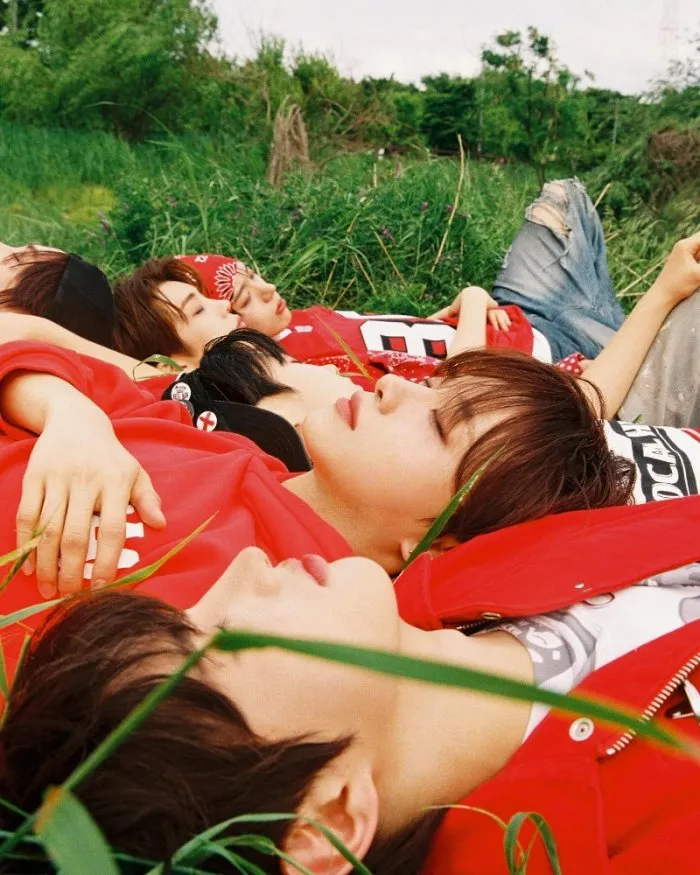 'Triple S Male Version' Unevermet Debuts Today (11th)