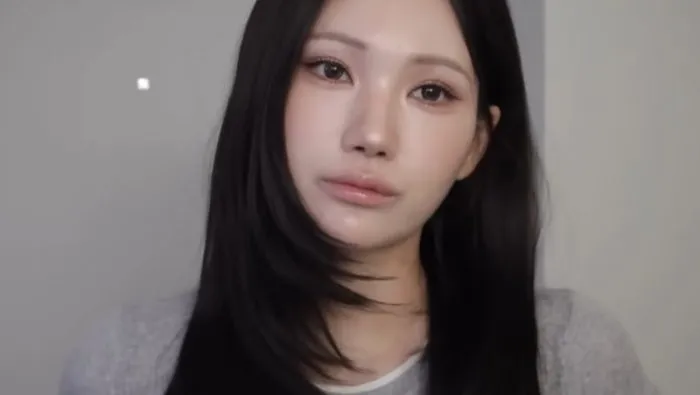 Transparency-focused Bright and Radiant 'Skin Make-up Technique' Unveiled