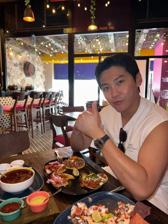 Former FT Island Member Song Seung-hyun Transitions from Singer to 'Prospective Restaurant Owner'