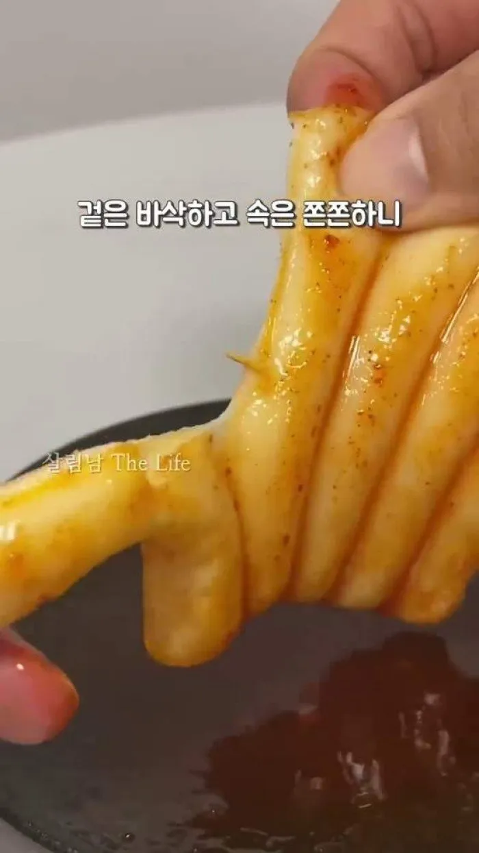 Grandma's Tteok Skewers, Cheonil Food Plain Omelet, Hunhun Seafood Udon Set