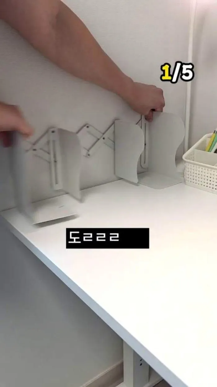 [리뷰] 책꽂이→멀티탭…깔끔한 책상 유지 돕는 꿀템 '눈길'