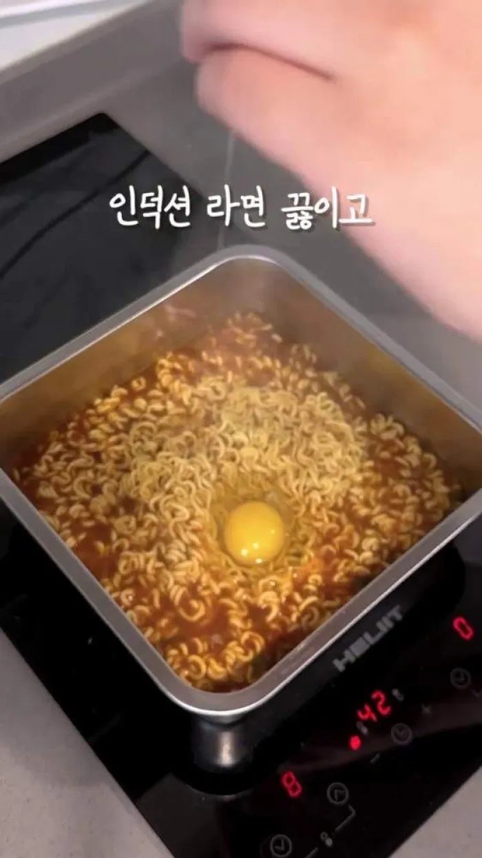 Squeeze Lavan Stainless Square Bat