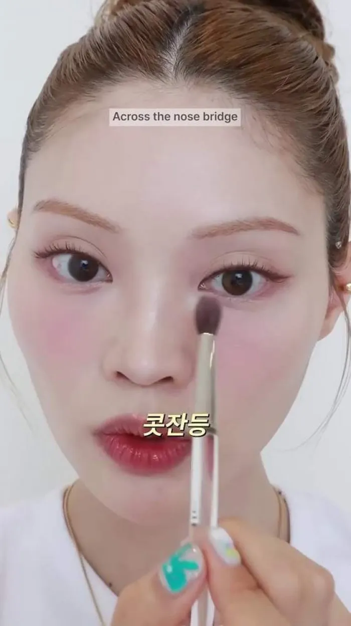 더툴랩 팔자주름 지우개 브러쉬