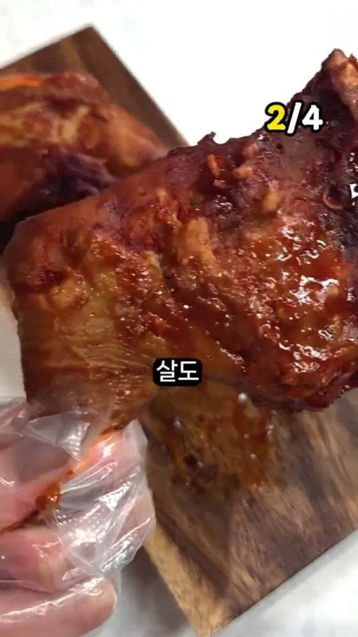 쉐푸드등심통돈까스, 통다리그릴바베큐, 치즈가득통모짜볼로네제, 프로즌스테이크솥밥키트