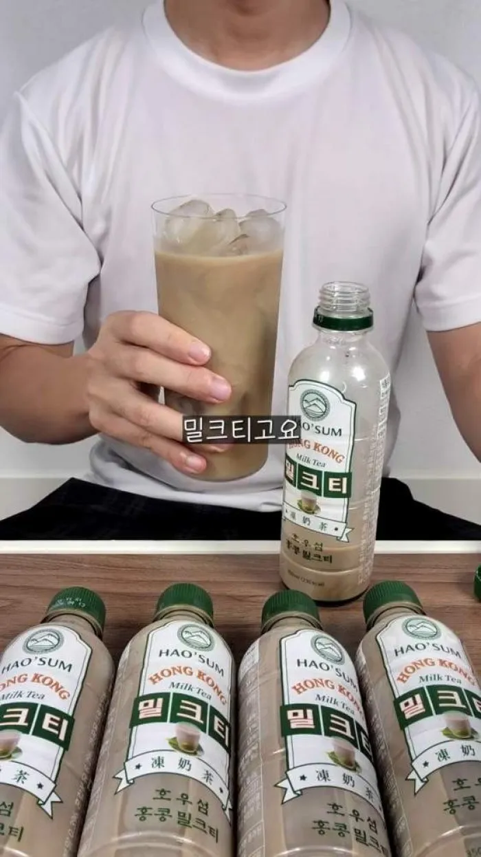 YAAM! Cream Red Bean Bun, Hohom Island Hong Kong Milk Tea, Romantic Couple Grilled Cheese Bar with Black Sesame