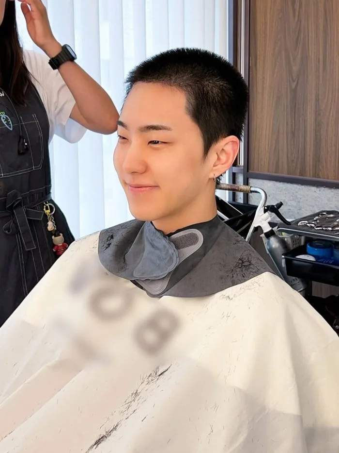 Seventeen, Hoshi, Instagram, CorteDePeloDeNiño, AlistamientoMilitar