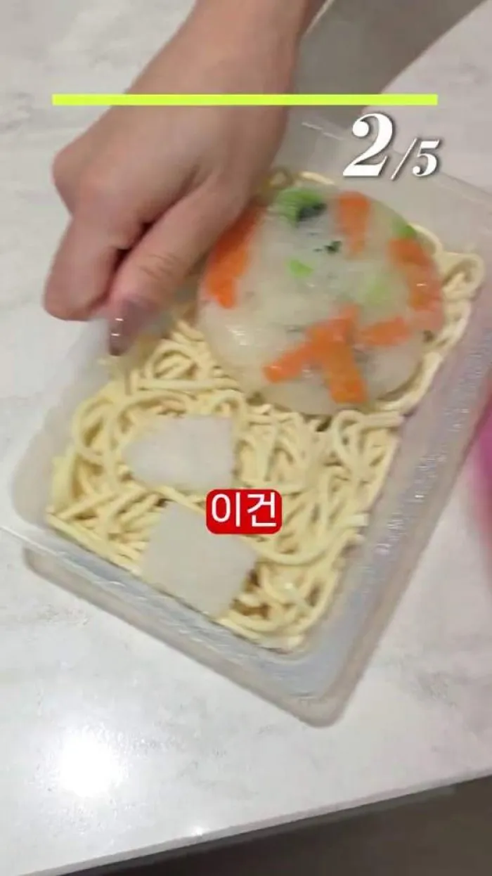 더미식 전주돌솥비빔밥, CJ고메 중화짬뽕, 햇반 만능계란볶음밥, 햇반 치즈닭갈비 주먹밥, CJ고메 치즈크리스피 핫도그