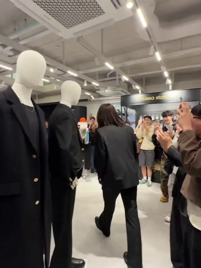 Noh Hong-chul, Broadcaster, Instagram, Comments, Satisfaction