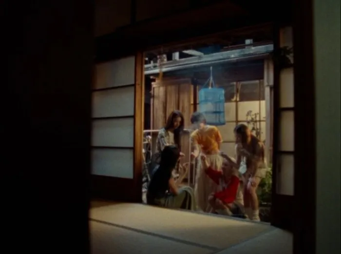 아이들, 日 신곡 '어떡하지' 티저 공개…시골 감성 듬뿍