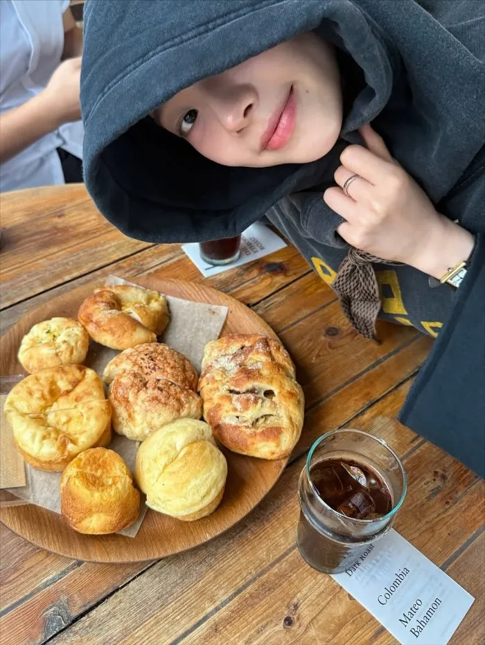 aespa, Karina, Instagram, pan, panadería