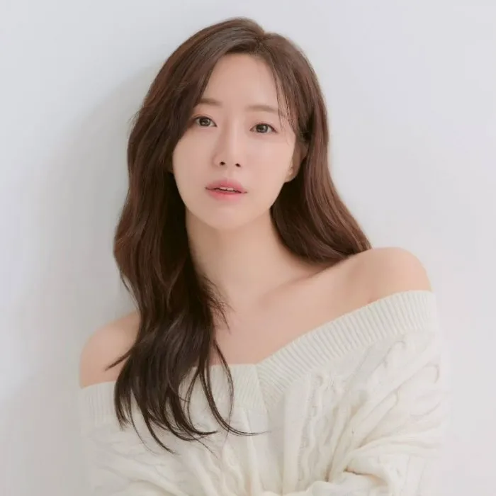 티아라 함은정, '전독시' 김병우 감독과 11월 '결혼'