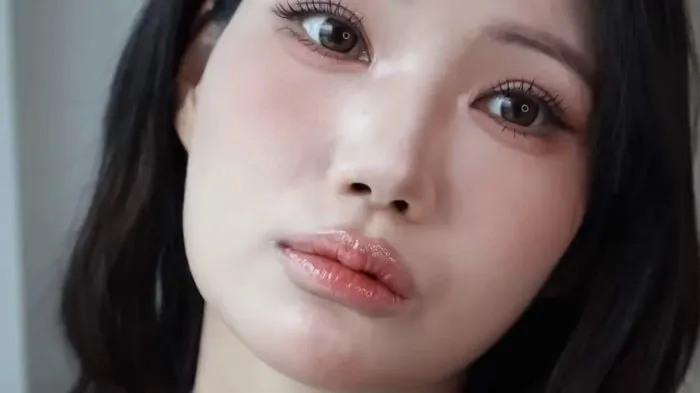 [K메이크업] '구운 복숭아 색감'으로 완성한 '느좋' 메이크업