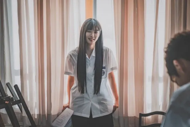 김유정, 티빙, 친애하는X, 연기변신, 글로벌차트, 비하인드, 스틸, 1위, TVING