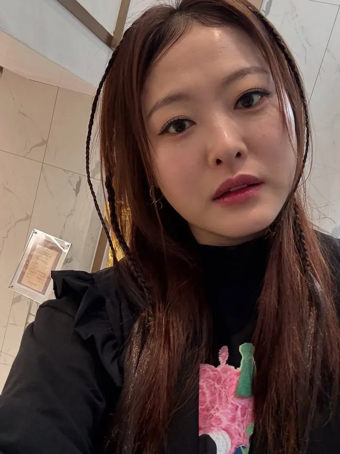 シム・ジンファ, ファッション, ヘア, メイク, キム・ウォンヒョ