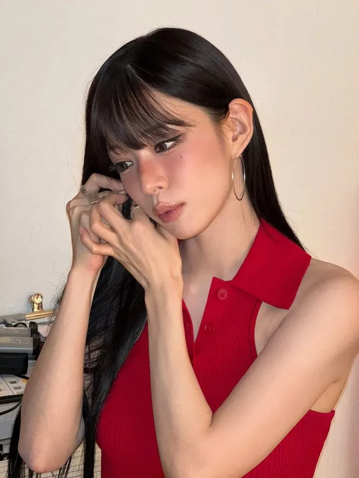 Promise Nine, Lee Chae-young, Instagram, regreso, season greeting