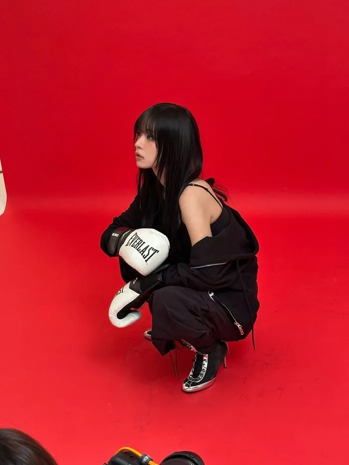 Promise Nine, Lee Chae-young, Instagram, regreso, season greeting