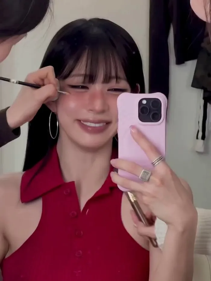 Promise Nine, Lee Chae-young, Instagram, regreso, season greeting