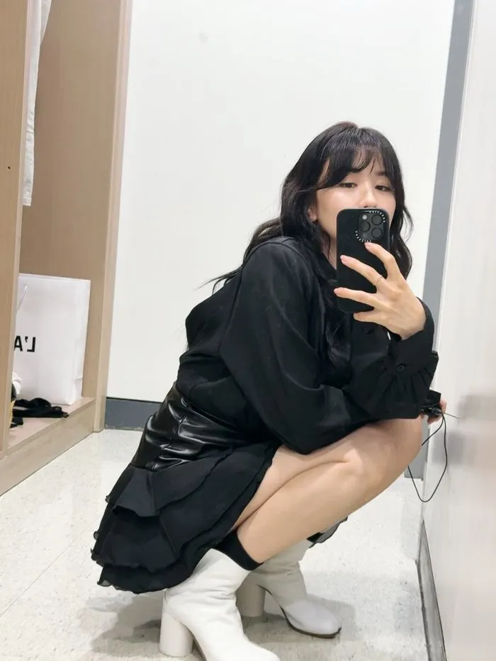 パク・ハソン, ブラックファッション, スタイル, ヒドゥン・アイ, 俳優, オールブラック, シネタウン, DJ, 離婚熟慮キャンプ, バラエティ, ラジオ