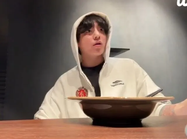 BTS, Jungkook, compañero de piso, pasta, BTS
