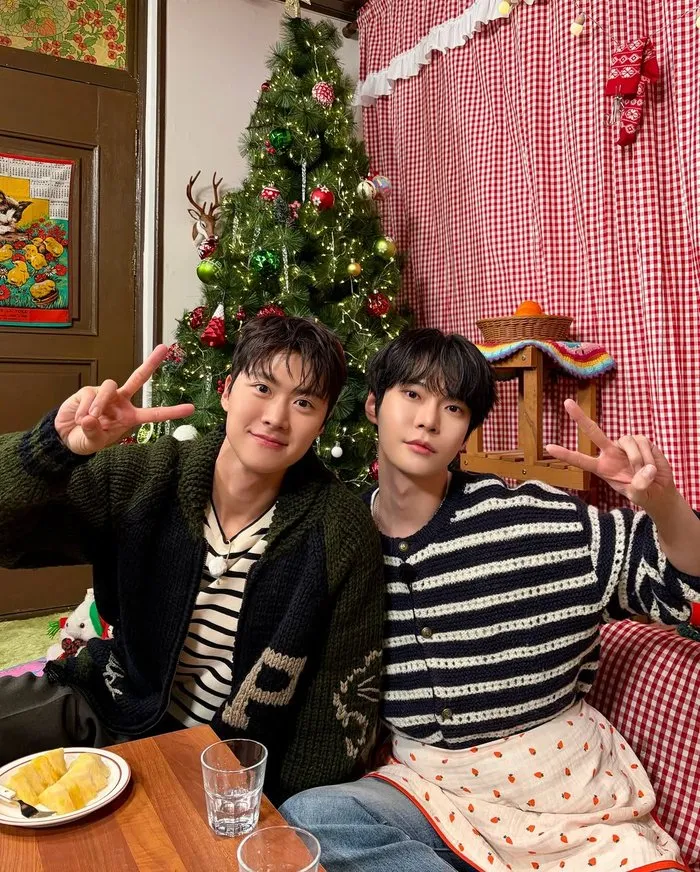 Doyoung, Idol, NCT 127, NCT, Jungwoo, Johnny, K-pop, Enlistment, Military