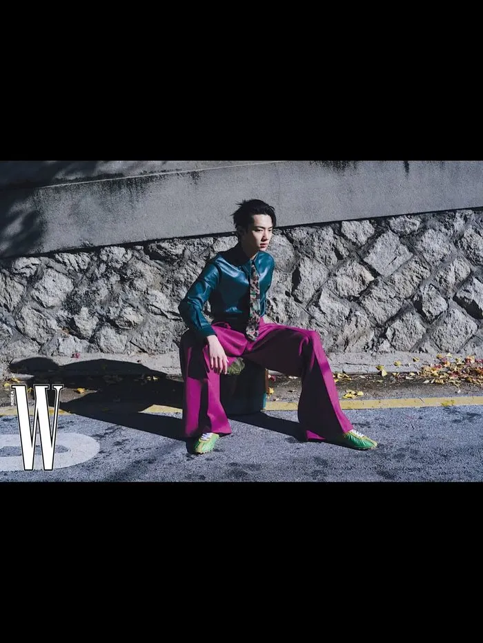 Jo Jun-young, editorial de moda, Instagram, tvN, Lee Jae-in, drama de lunes y martes, W Korea, Spring Fever