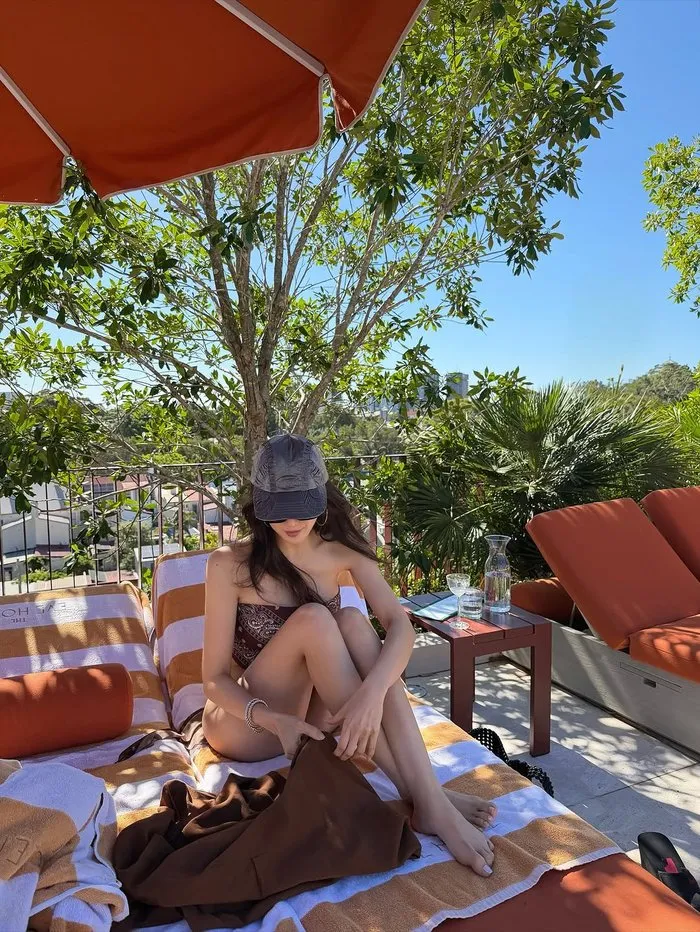 Hyomin, Instagram, traje de baño, viaje, figura