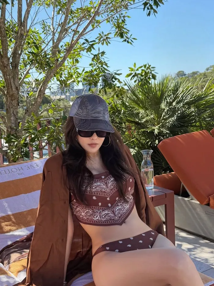 Hyomin, Instagram, traje de baño, viaje, figura