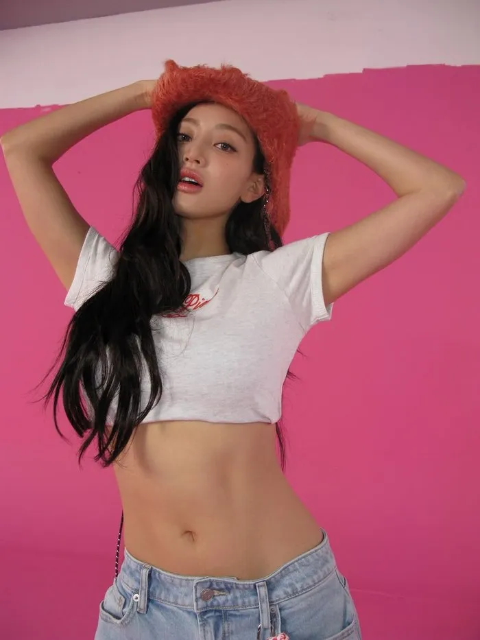 TWICE, Jihyo, Instagram, abs, Victoria’s Secret, fashion show