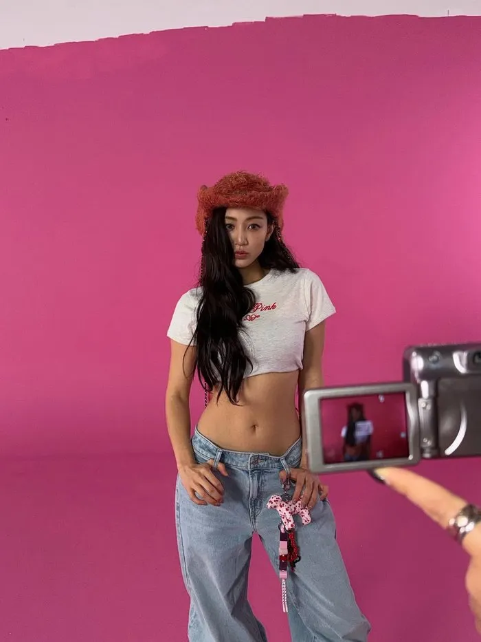 TWICE, Jihyo, Instagram, abs, Victoria’s Secret, fashion show