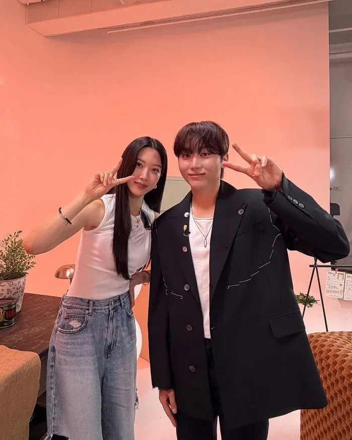 영화, 문가영, 세븐틴, 부승관, 비비디바비디부, 인스타그램, 만약에 우리