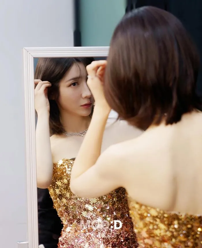 パク・ジヒョン, ナムアクターズ, 演技大賞, SBS, プレゼンター, インスタグラム, ドレス