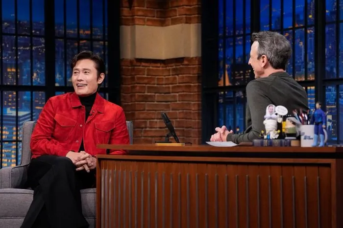 Lee Byung-hun, talk show, Seth Meyers, película, Sin otra opción, Globos de Oro, ceremonia
