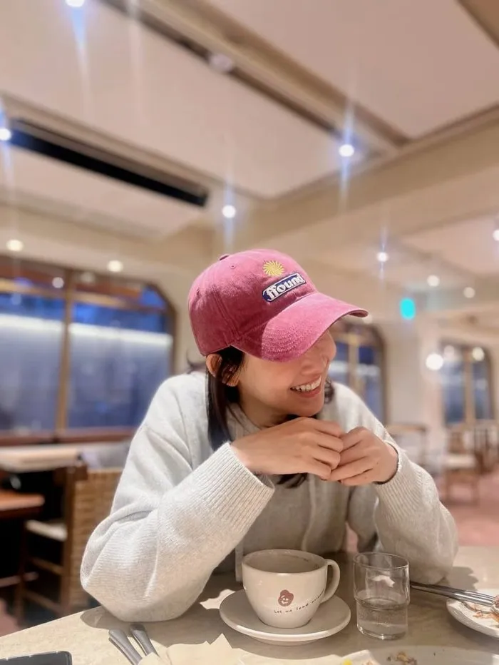 신현빈, 인스타그램, 카페, 일상, 배우, 영화, 정원사들, 송강호, 구교환, 송승헌