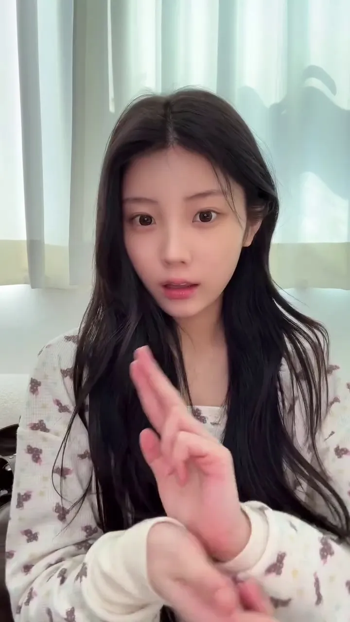 아일릿, 공식, 메이크업