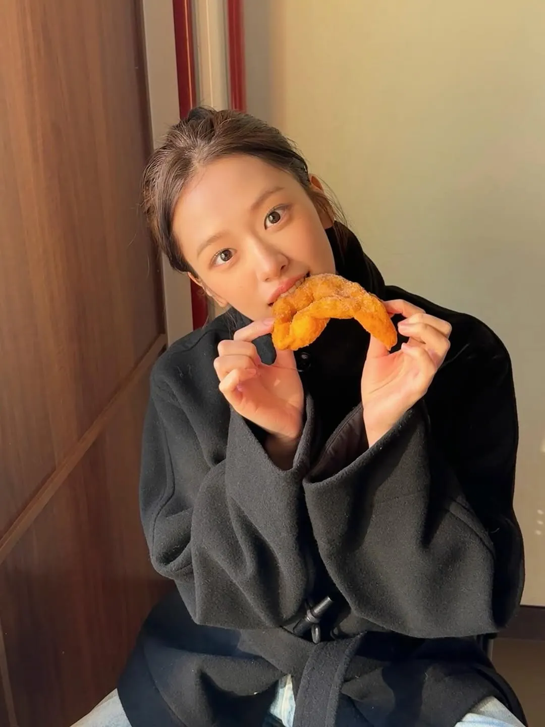 아이브, 안유진, SNS, 업데이트, 팬들