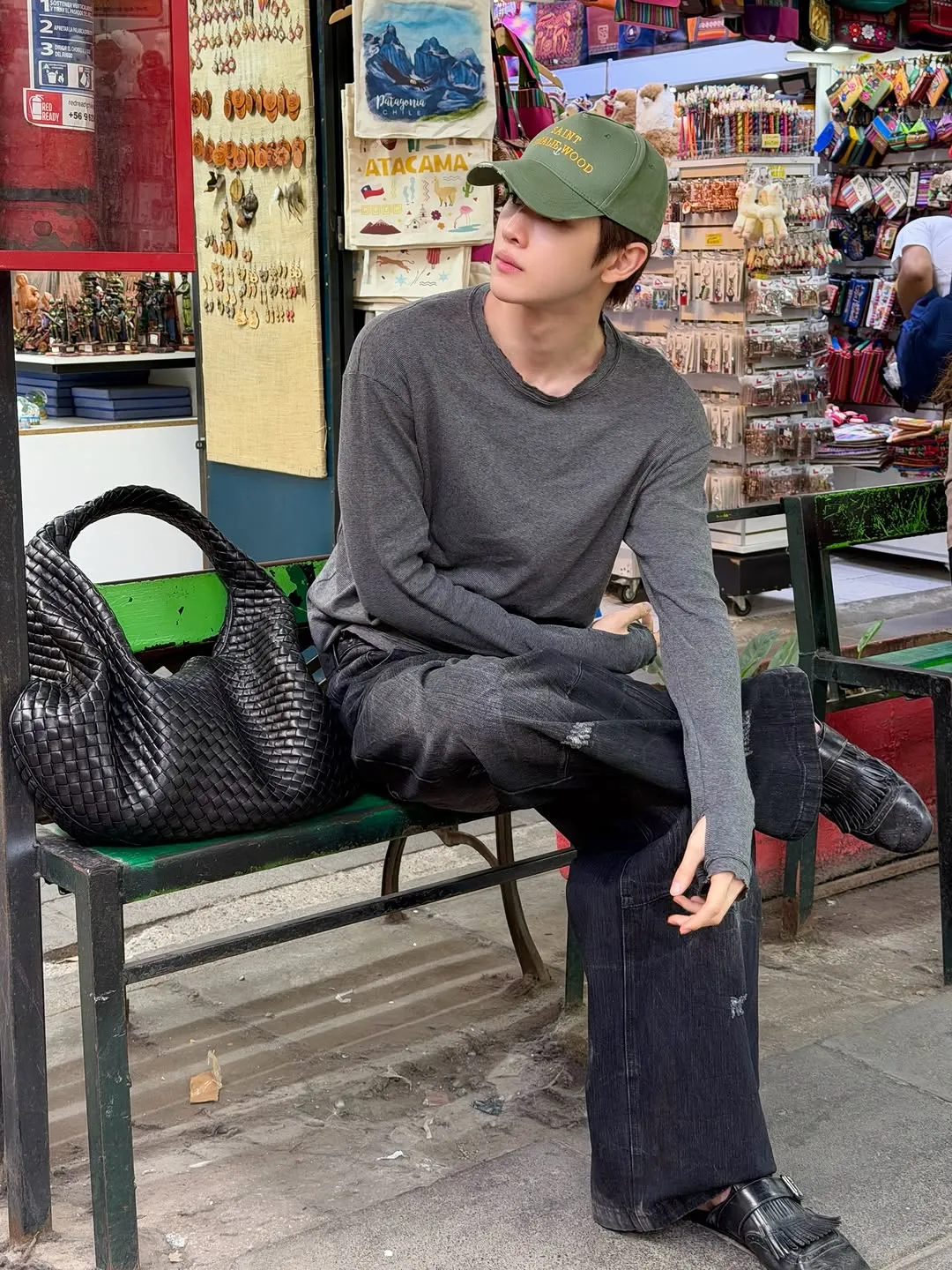 RIIZE, 여유로운 거리 패션 공개