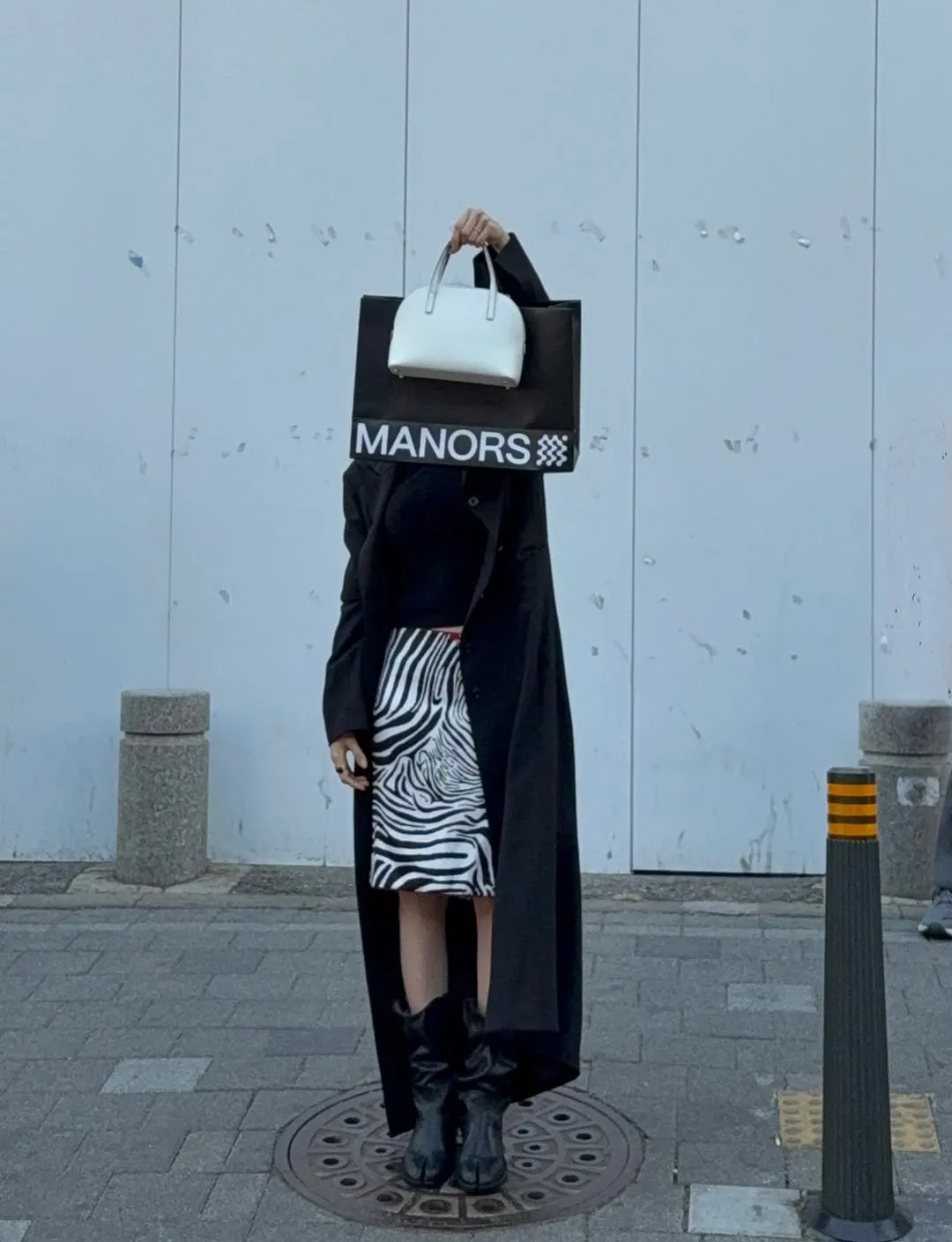 Hyomin Turns Heads With Hip Golfwear at Manors