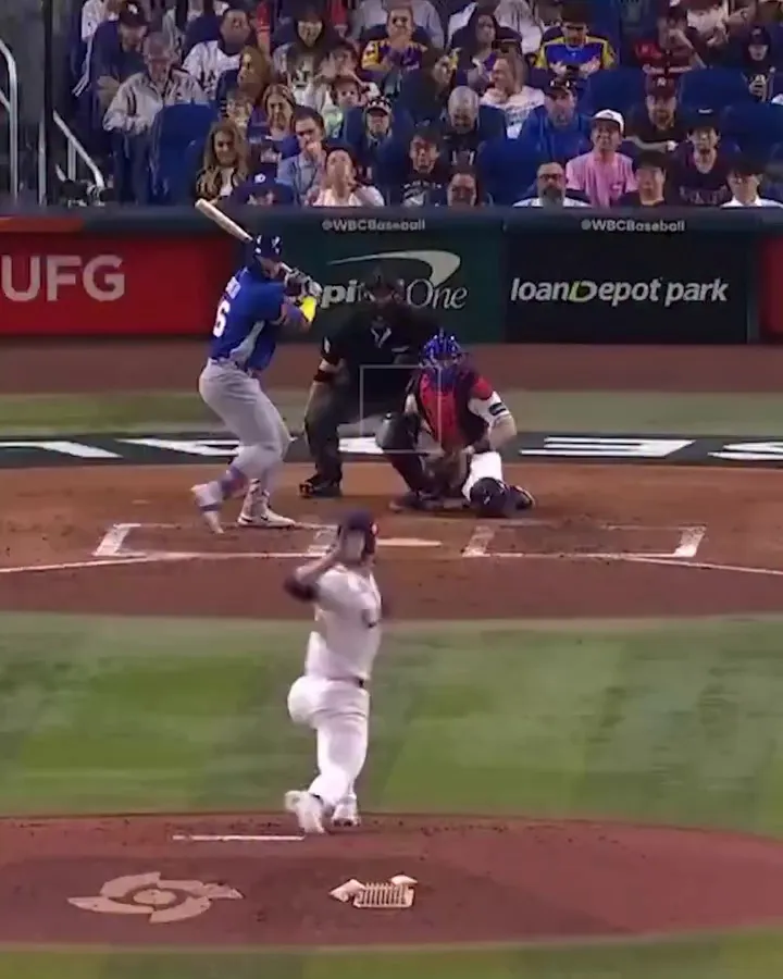 WILYER ABREU, cầu thủ, homerun