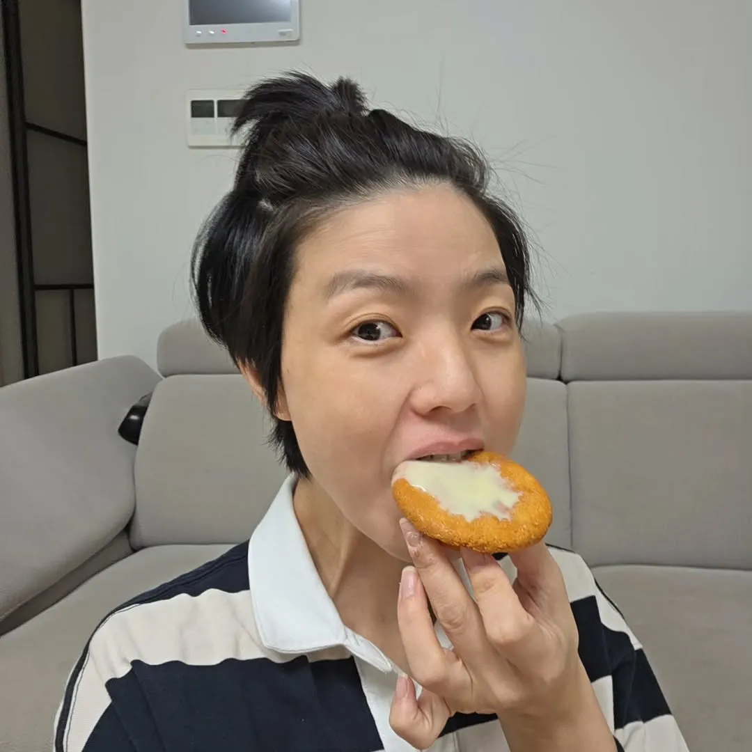 "맛있눈뒈~?" 안영미, 버터떡 인증샷 공개